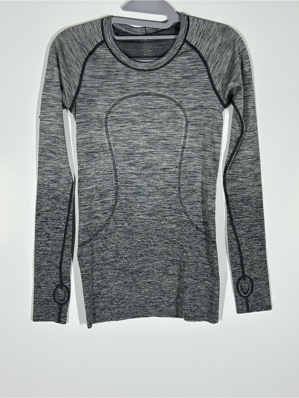 Lululemon Swiftly Tech Long Sleeve Crew Gray Size 4 "I Run For Cheese"